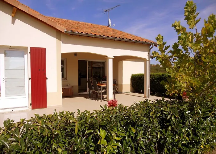 Villa Luxury In France With Pool *